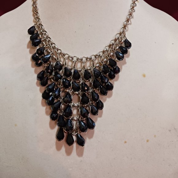Handmade Silver Tone Black Onyx Waterfall Chainmail Bib Statement Necklace - Picture 3 of 11